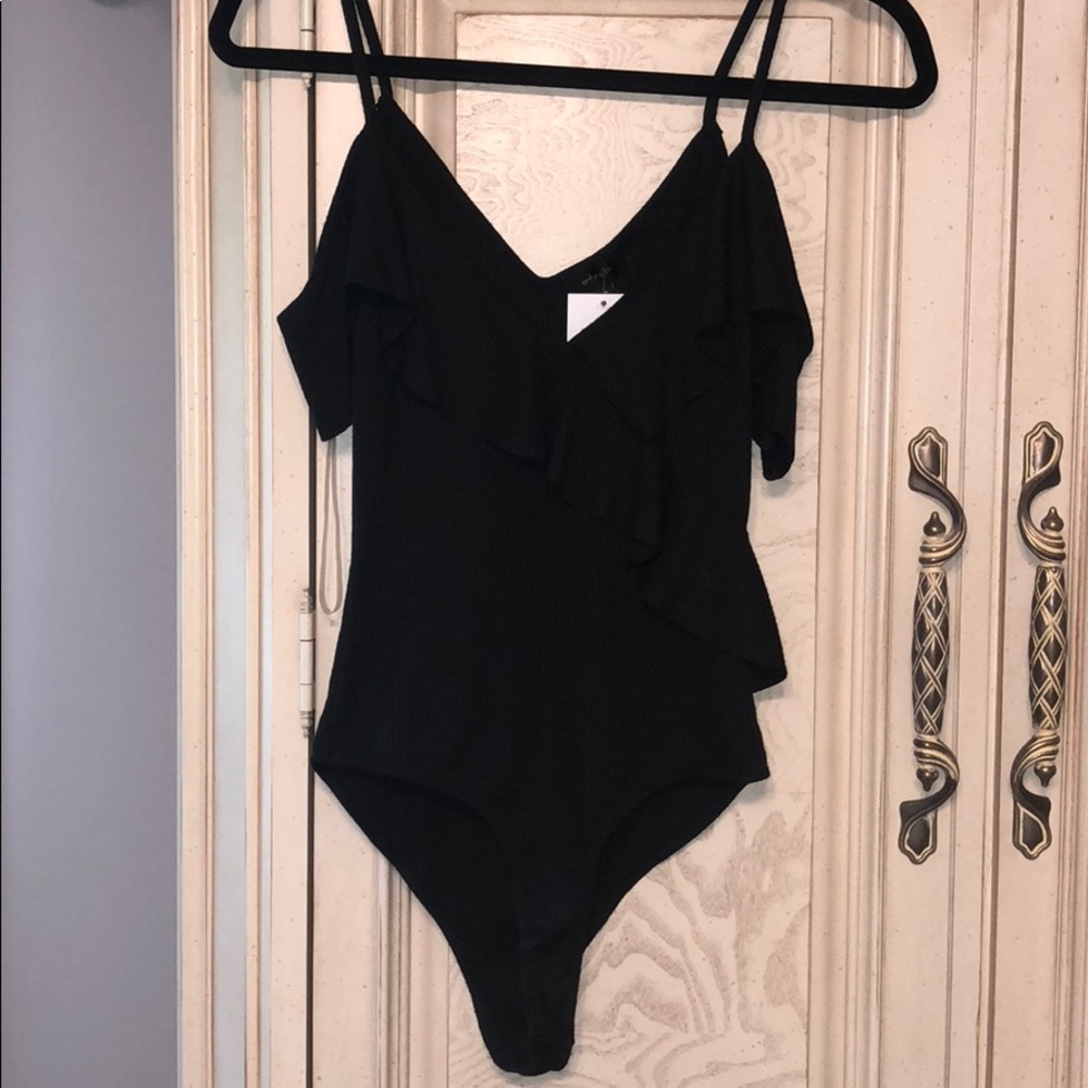 NWT Black off the shoulder bodysuit